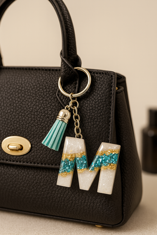 Porte-clés lettre pierres bleu et feuille d'or - Bougie d'Ève